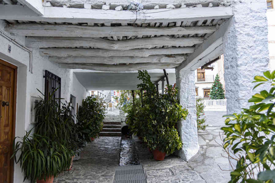 Granada - la Alpujarra 086 - Pampaneira.jpg